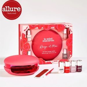 Le Mini Macaron at Home Gel Starter Kit PLUS Top Coat!